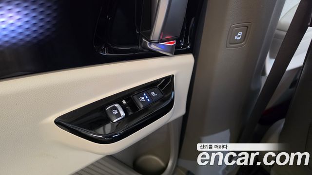 Kia Carnival (IV) Diesel 9-Seater Hi-Limousine Signature 2021 — фото 28