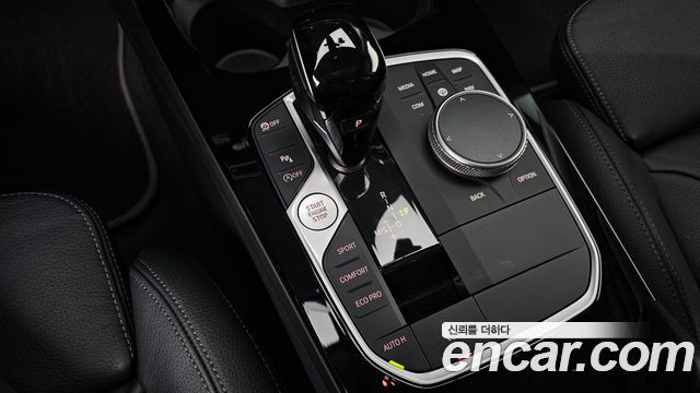 BMW 1 Series (F40) 120i Sports 2022 — фото 9