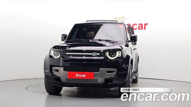 Land Rover Defender (L663) 110 D300 X-Dynamic HSE 2025 — фото 3