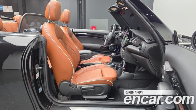 MINI Cooper S Convertible Standard 3rd 2018 — фото 11