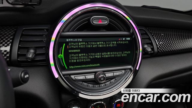 MINI Cooper S Convertible Standard 3rd 2018 — фото 15
