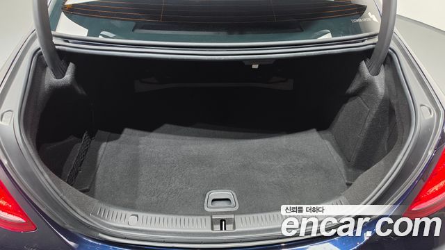 Mercedes-Benz E-Class (W213) E200 Avantgarde 2018 — фото 16