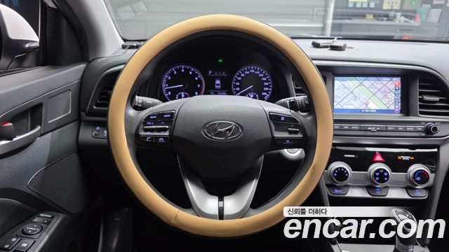 Hyundai Avante (AD) 1.6 LPi Style 2020 — фото 16