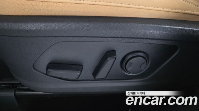 Kia Sorento (IV) HEV 1.6 2WD Prestige 2023 — фото 31