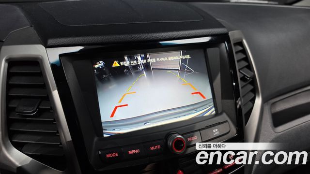 KG Mobility (SsangYong) Tivoli LX 2WD HI-DLX 2015 — фото 17