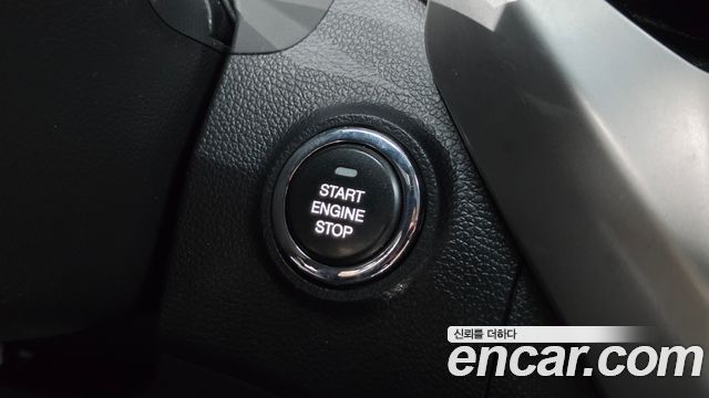 KG Mobility (SsangYong) Tivoli LX 2WD HI-DLX 2015 — фото 19
