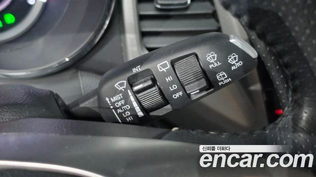 KG Mobility (SsangYong) Tivoli LX 2WD HI-DLX 2015 — фото 29