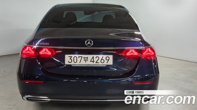 Mercedes-Benz E-Class (W214) E200 Avantgarde 2025 — фото 4