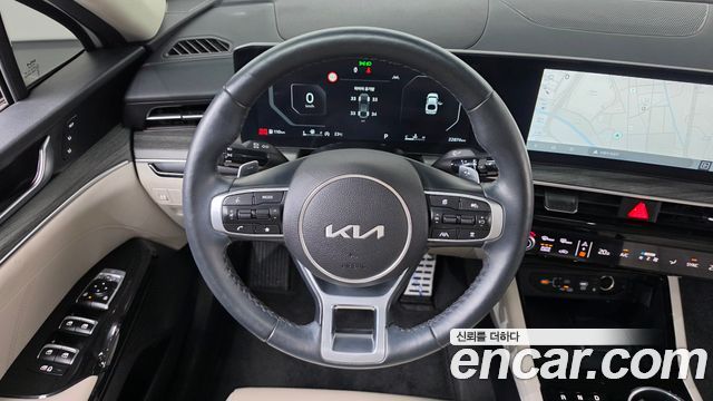 Kia K5 (III) 2.0 Signature 2024 — фото 13