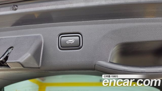 Kia Sportage (V) Gasoline 1.6 Turbo 4WD Signature X Line 2025 — фото 20