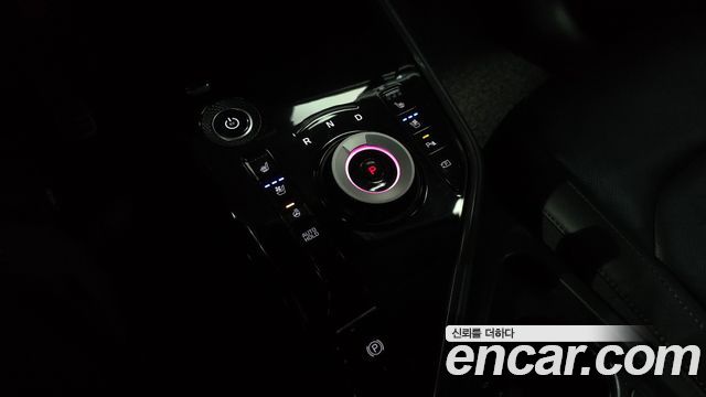 Kia Niro EV Earth 2023 — фото 9