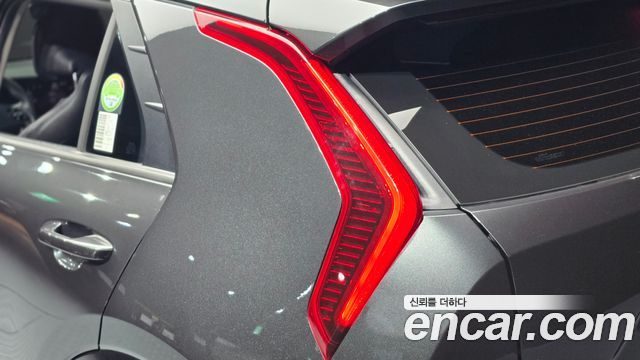 Kia Niro EV Earth 2023 — фото 23