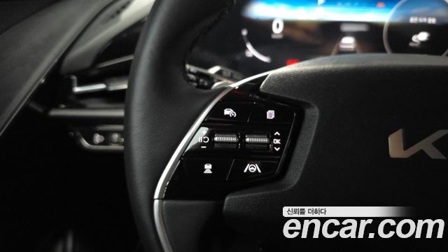 Kia Niro EV Earth 2023 — фото 30