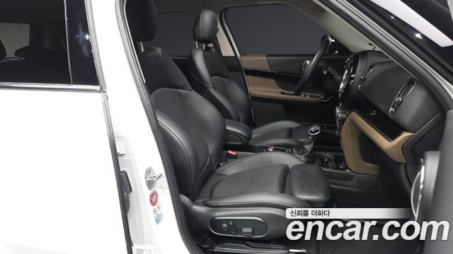 MINI Cooper D Countryman Standard 2nd 2018 — фото 11