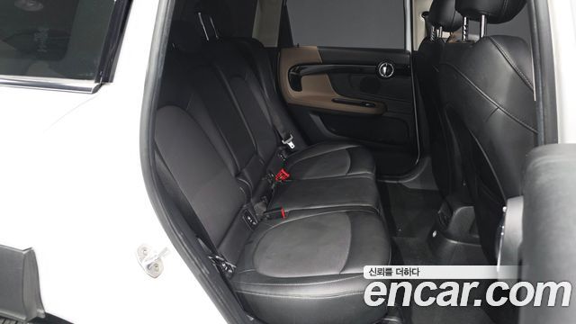 MINI Cooper D Countryman Standard 2nd 2018 — фото 12