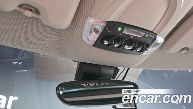MINI Cooper D Countryman Standard 2nd 2018 — фото 19