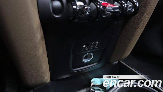 MINI Cooper D Countryman Standard 2nd 2018 — фото 33
