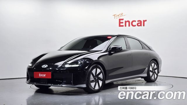 Hyundai Ioniq 6 Long Range Exclusive + 2023 — фото 1