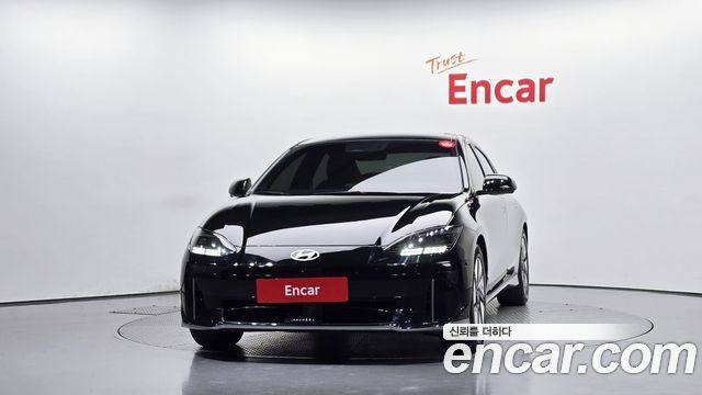 Hyundai Ioniq 6 Long Range Exclusive + 2023 — фото 3