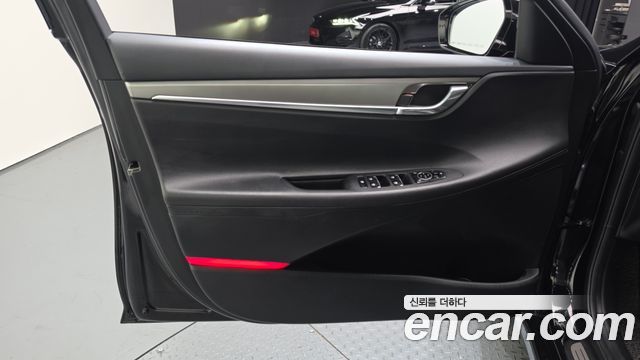Hyundai Grandeur (IG) 2.5 Premium Choice 2020 — фото 24