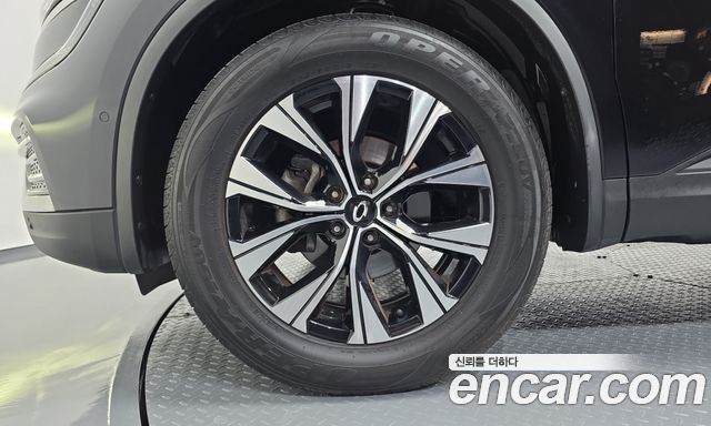 Renault Korea QM6 2.0 LPe LE Signature 2WD 2022 — фото 5