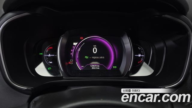 Renault Korea QM6 2.0 LPe LE Signature 2WD 2022 — фото 8