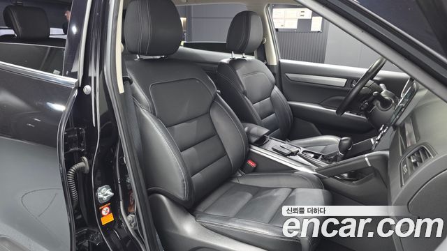Renault Korea QM6 2.0 LPe LE Signature 2WD 2022 — фото 12