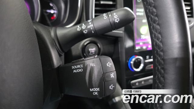 Renault Korea QM6 2.0 LPe LE Signature 2WD 2022 — фото 17