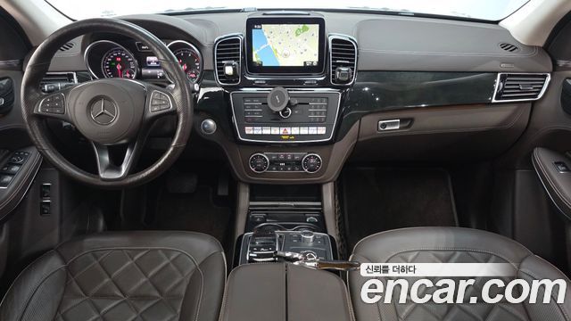 Mercedes-Benz GLS-Class (X166) GLS500 4MATIC 2019 — фото 7