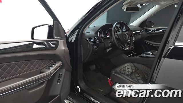 Mercedes-Benz GLS-Class (X166) GLS500 4MATIC 2019 — фото 10