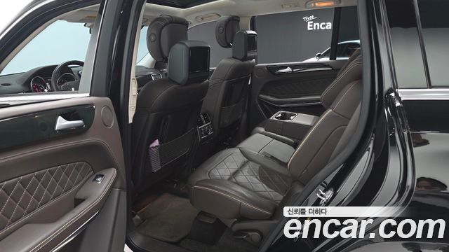 Mercedes-Benz GLS-Class (X166) GLS500 4MATIC 2019 — фото 11