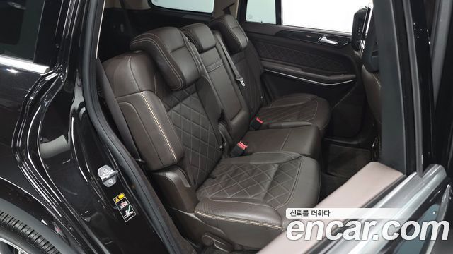 Mercedes-Benz GLS-Class (X166) GLS500 4MATIC 2019 — фото 12