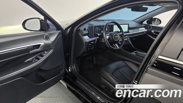 Hyundai Sonata The Edge (DN8) 2.0 Premium 2024 — фото 10