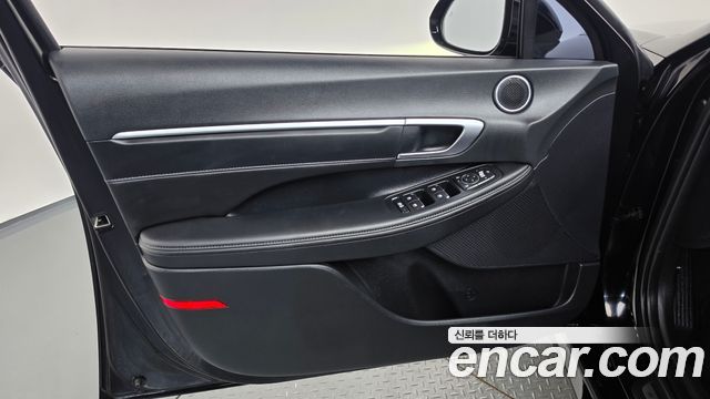 Hyundai Sonata The Edge (DN8) 2.0 Premium 2024 — фото 24