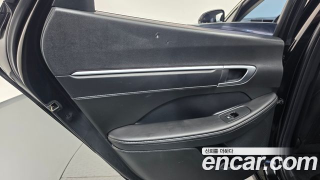 Hyundai Sonata The Edge (DN8) 2.0 Premium 2024 — фото 25