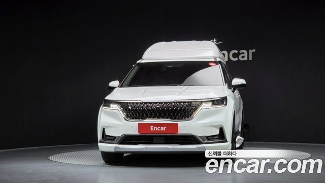 Kia Carnival (IV) Gasoline 4-Seater Hi-Limousine Signature 2023 — фото 3