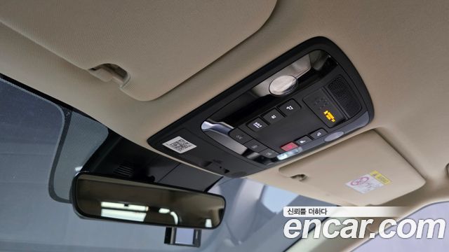 Kia Carnival (IV) Gasoline 4-Seater Hi-Limousine Signature 2023 — фото 17