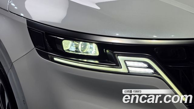 Kia Carnival (IV) Gasoline 4-Seater Hi-Limousine Signature 2023 — фото 22