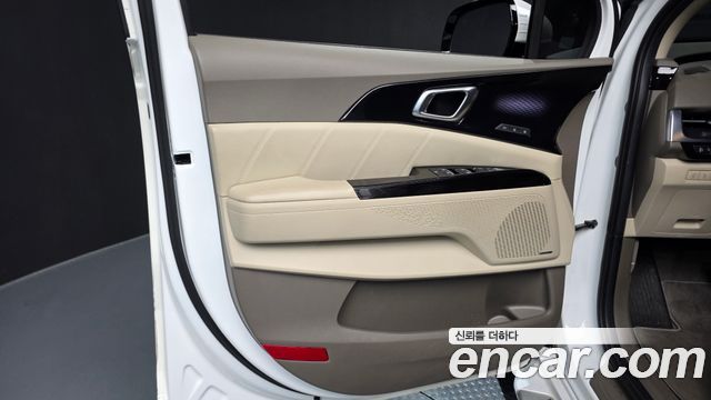Kia Carnival (IV) Gasoline 4-Seater Hi-Limousine Signature 2023 — фото 24