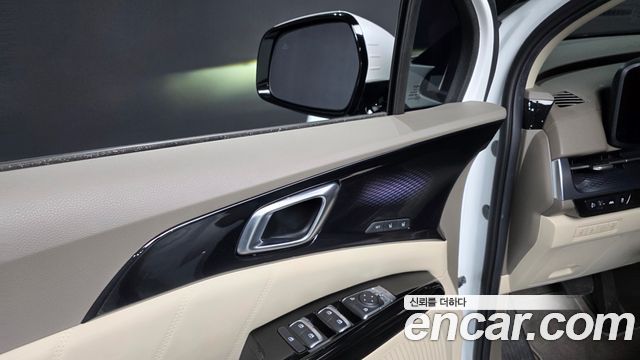 Kia Carnival (IV) Gasoline 4-Seater Hi-Limousine Signature 2023 — фото 27