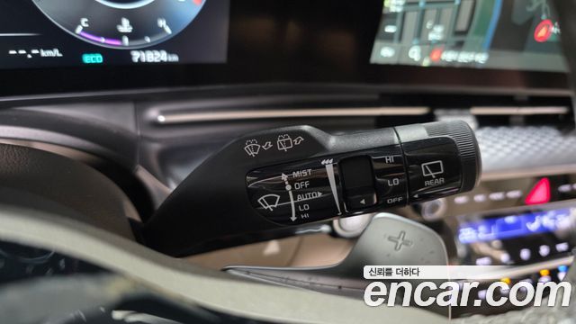 Kia Carnival (IV) Gasoline 4-Seater Hi-Limousine Signature 2023 — фото 37
