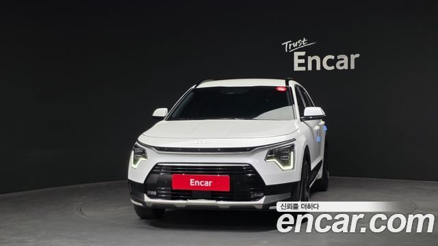 Kia Niro Signature 2022 — фото 3