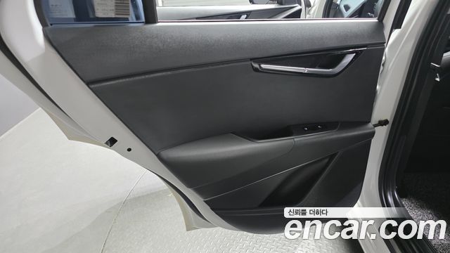 Kia Niro Signature 2022 — фото 25