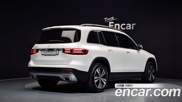 Mercedes-Benz GLB-Class (X247) GLB200 d 2024 — фото 2