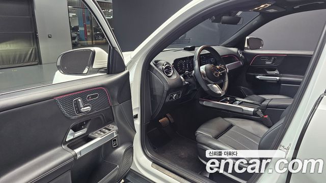 Mercedes-Benz GLB-Class (X247) GLB200 d 2024 — фото 10