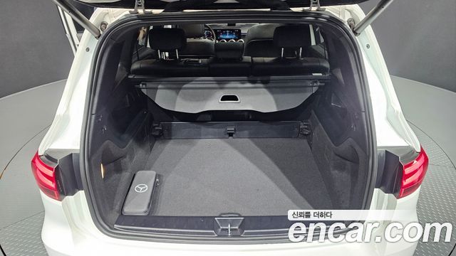 Mercedes-Benz GLB-Class (X247) GLB200 d 2024 — фото 37