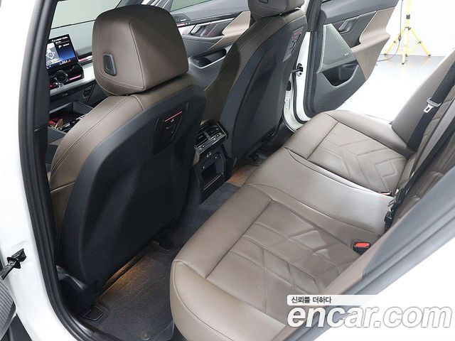 BMW 5 Series (G60) 520i M Sport 2024 — фото 9