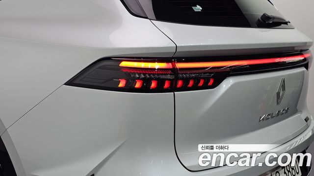 Renault Korea Grand Koleos 1.5 E-TECH Iconic 2WD 2025 — фото 23