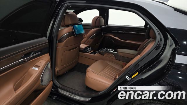 Genesis G90 3.3 T AWD Premium 2019 — фото 26