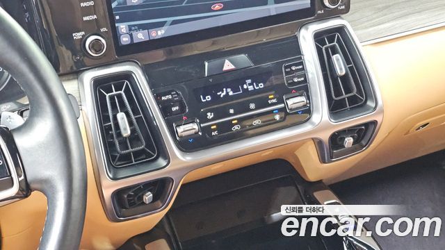 Kia Sorento (IV) Diesel 2.2 2WD Prestige 2021 — фото 30
